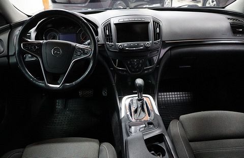 Image 7/19