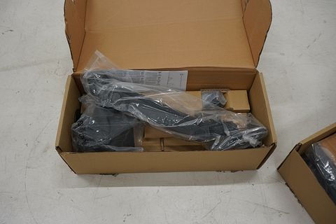 Image 2/6