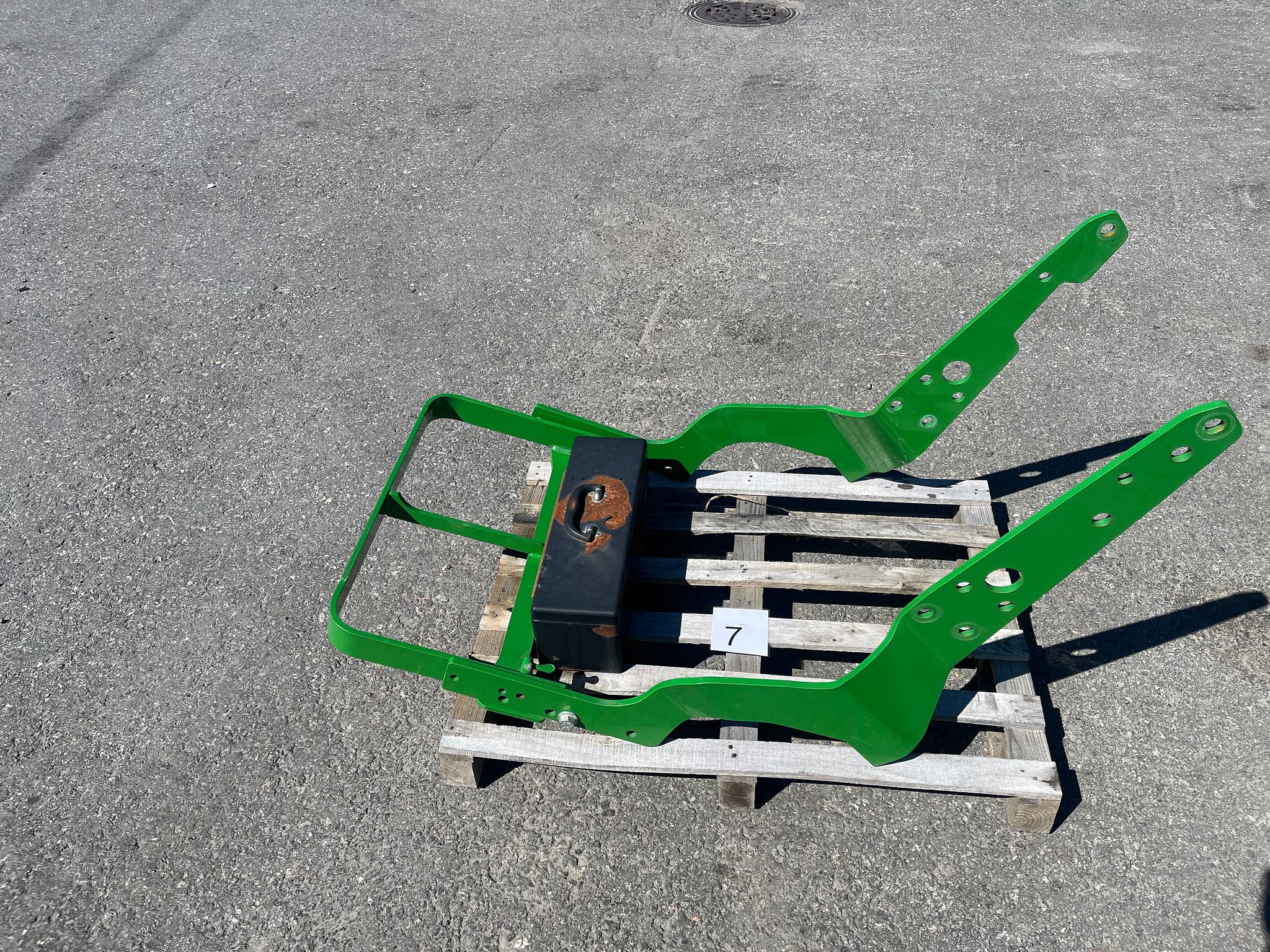 Image 1/4