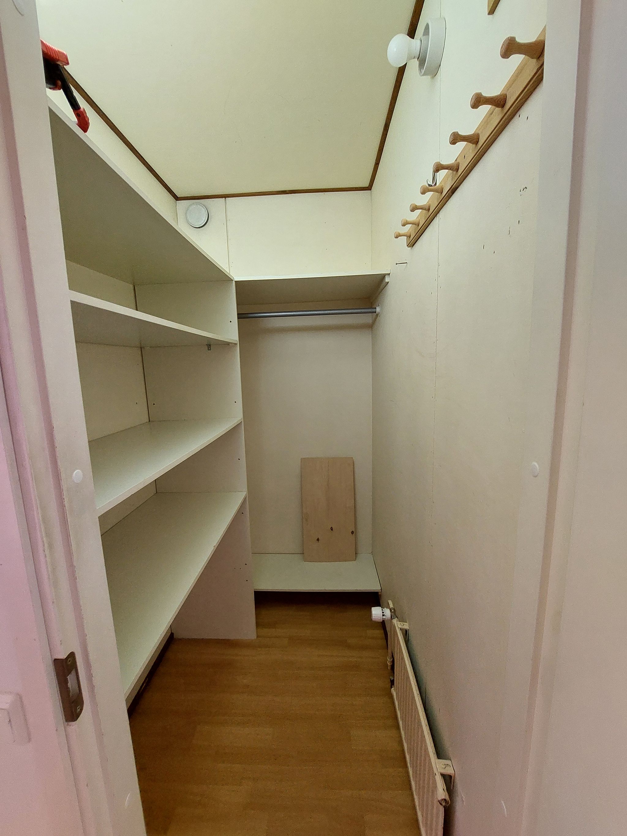 Image 20/23