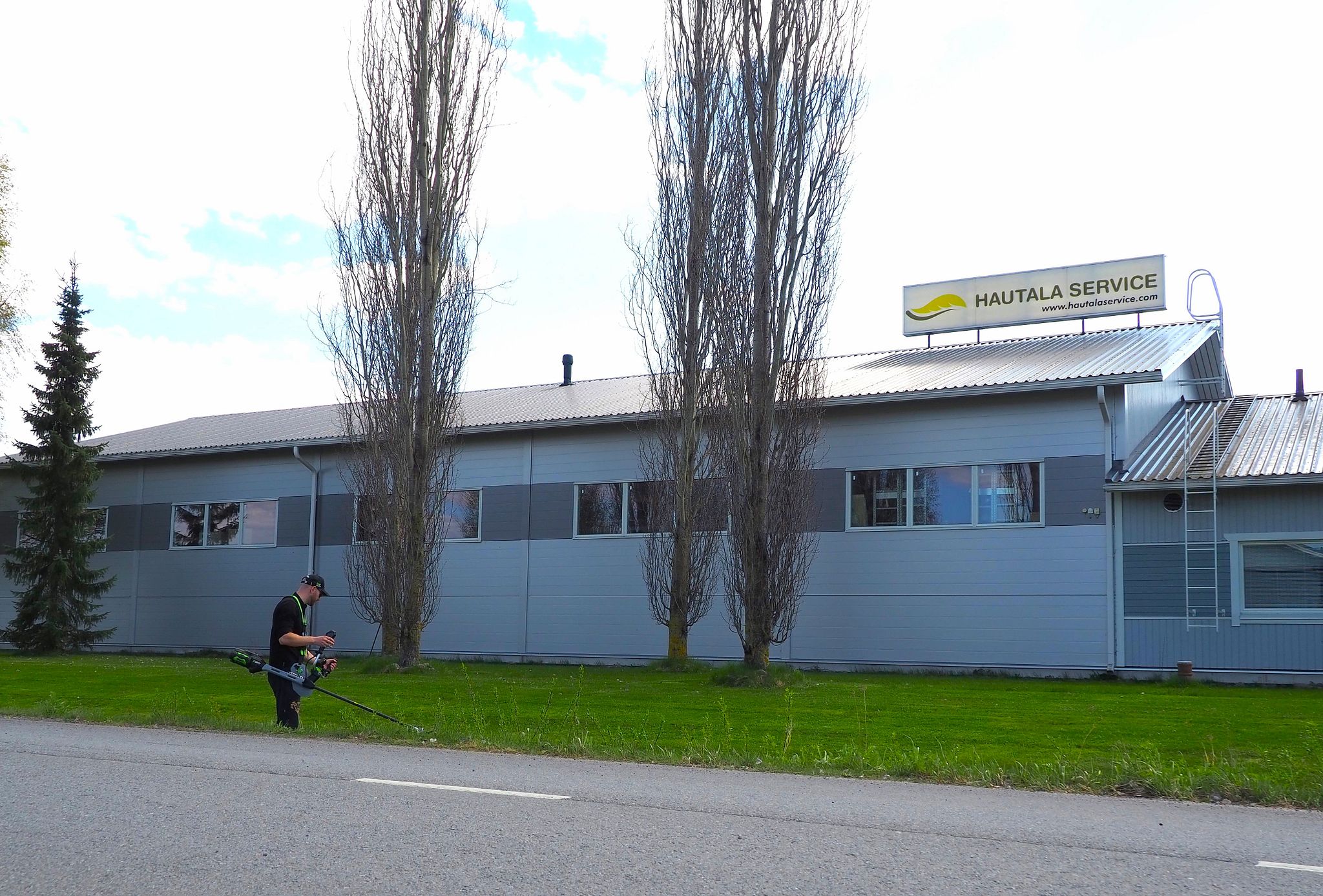 Hautala Service / Oikea Konekauppa Pro Oy kuva