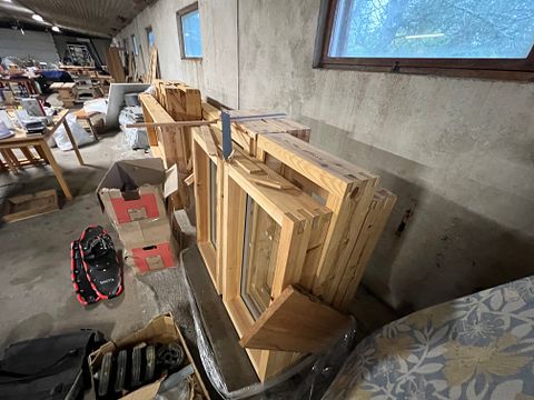 Image 4/21