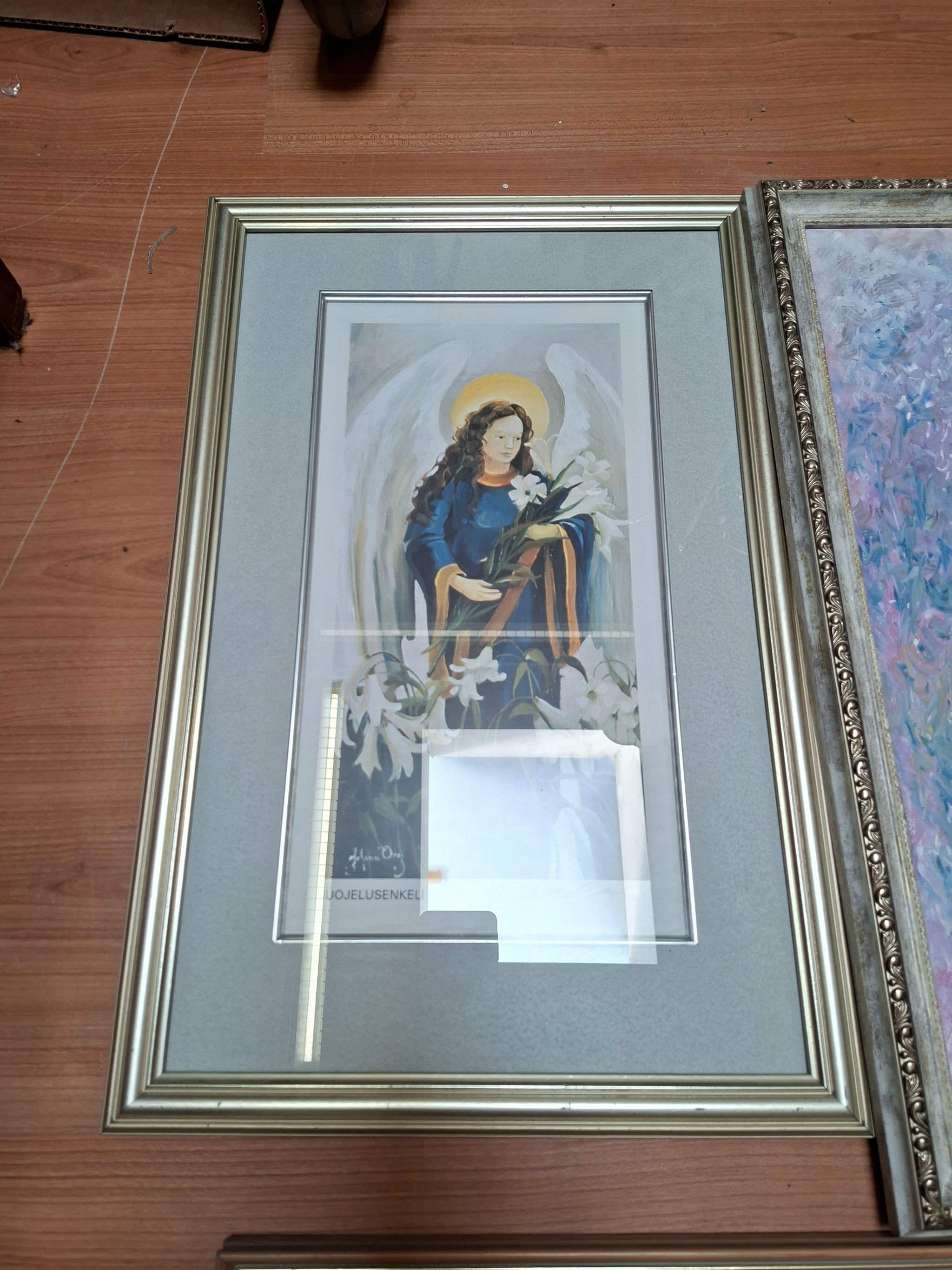 Image 2/12
