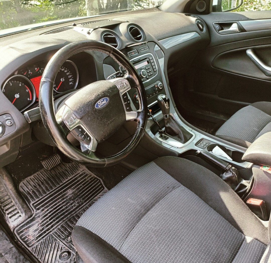 Image 11/18