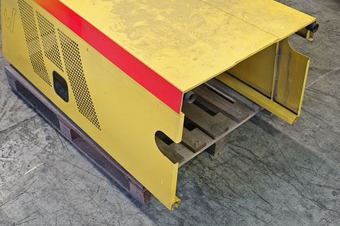 Image 4/11