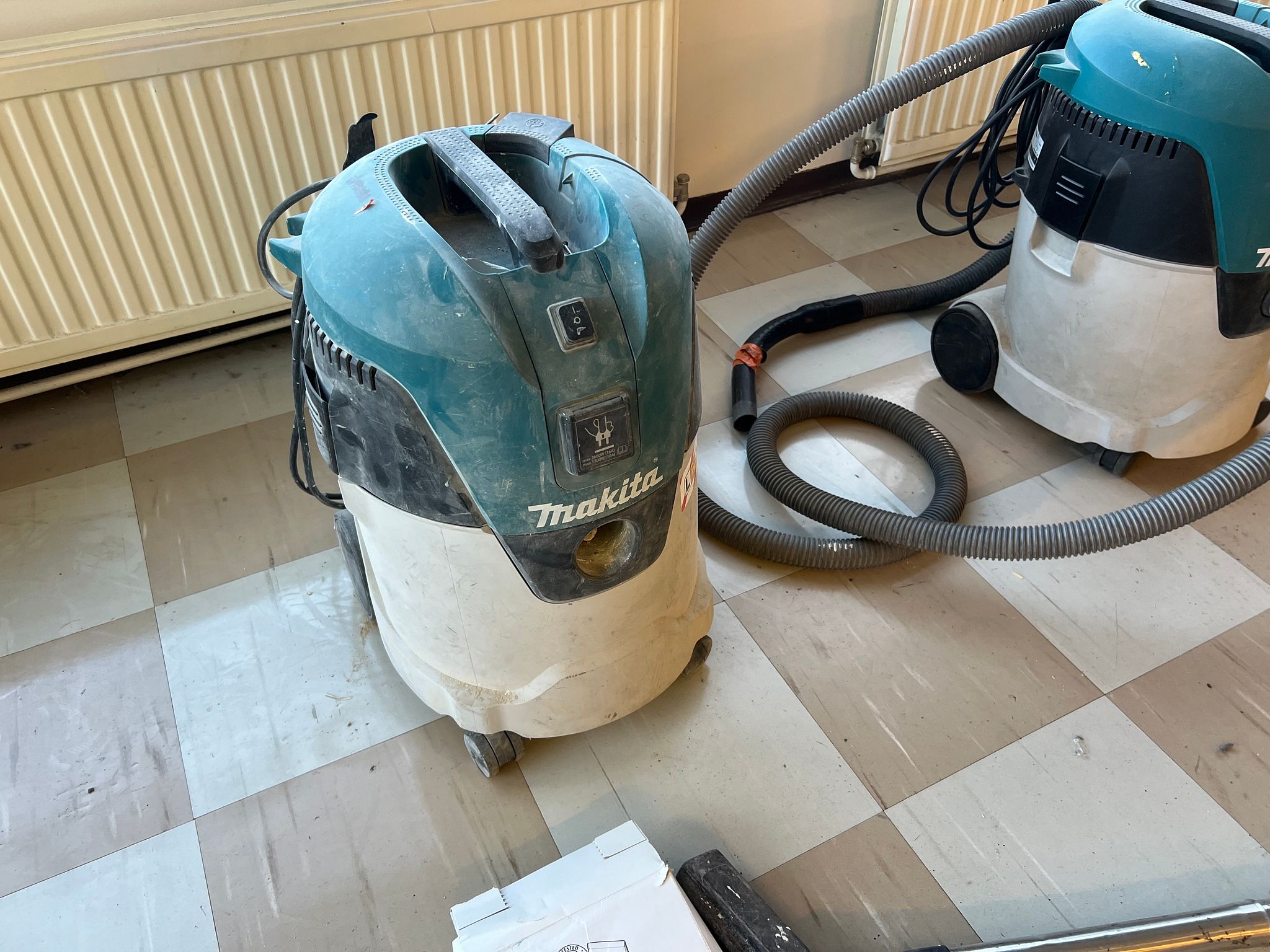 Image 5/10