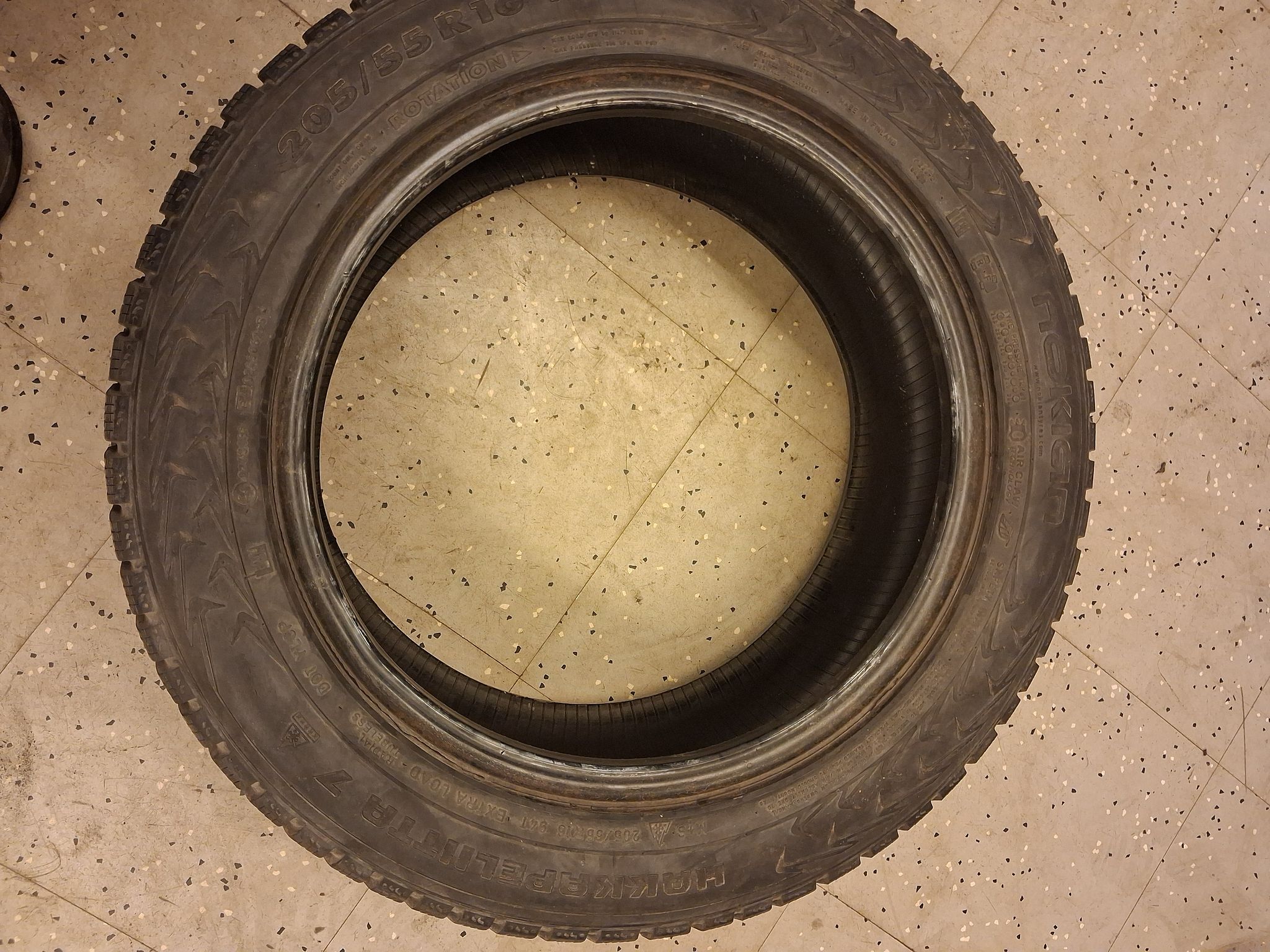 Image 7/7
