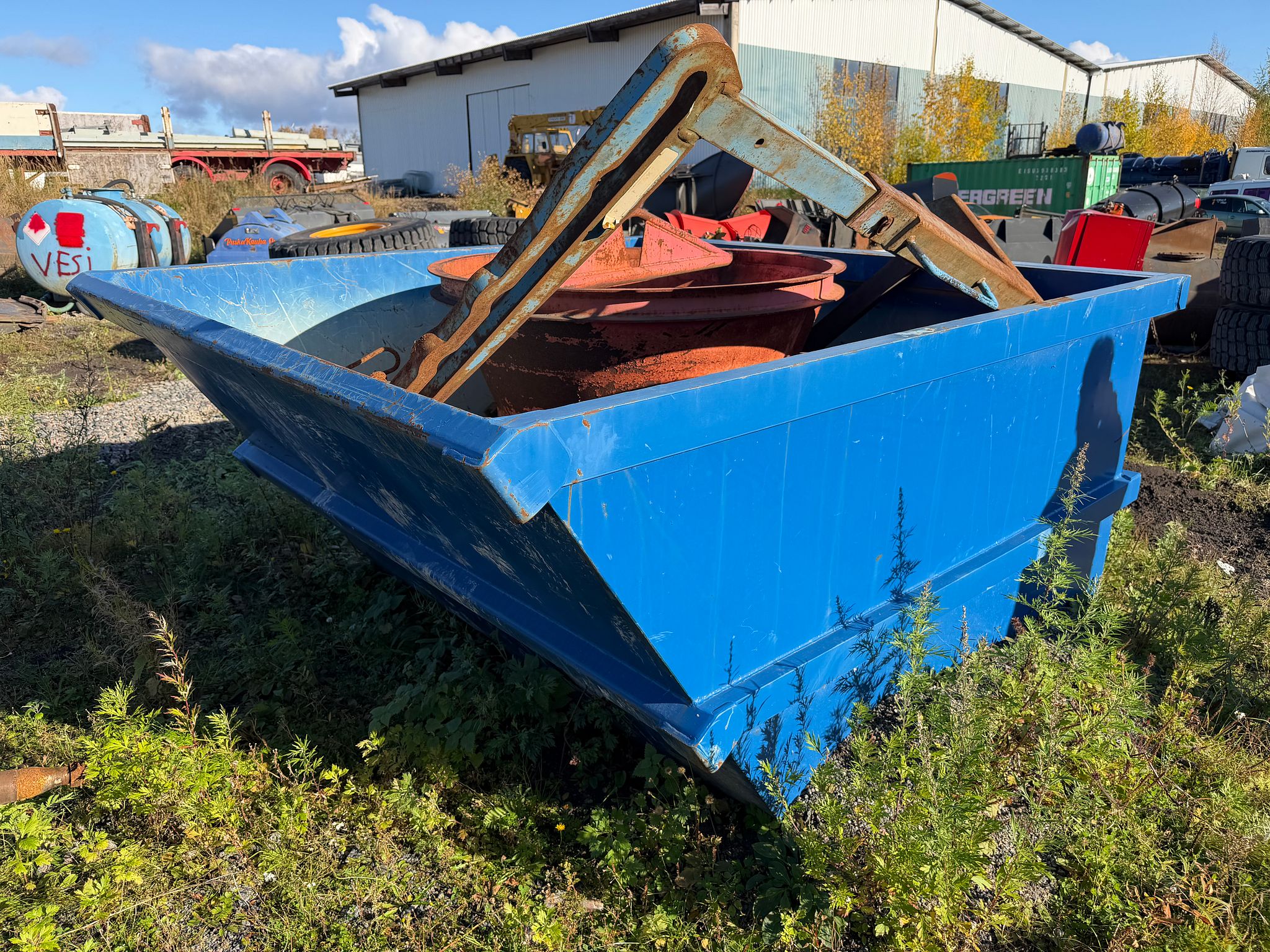 Image 2/6