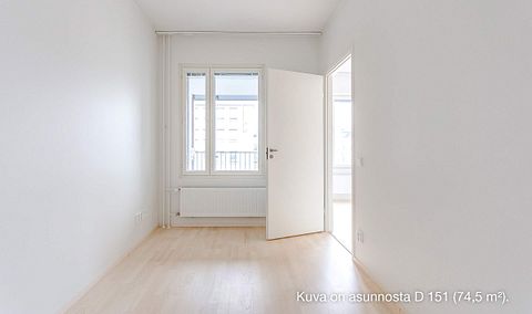 Image 11/18