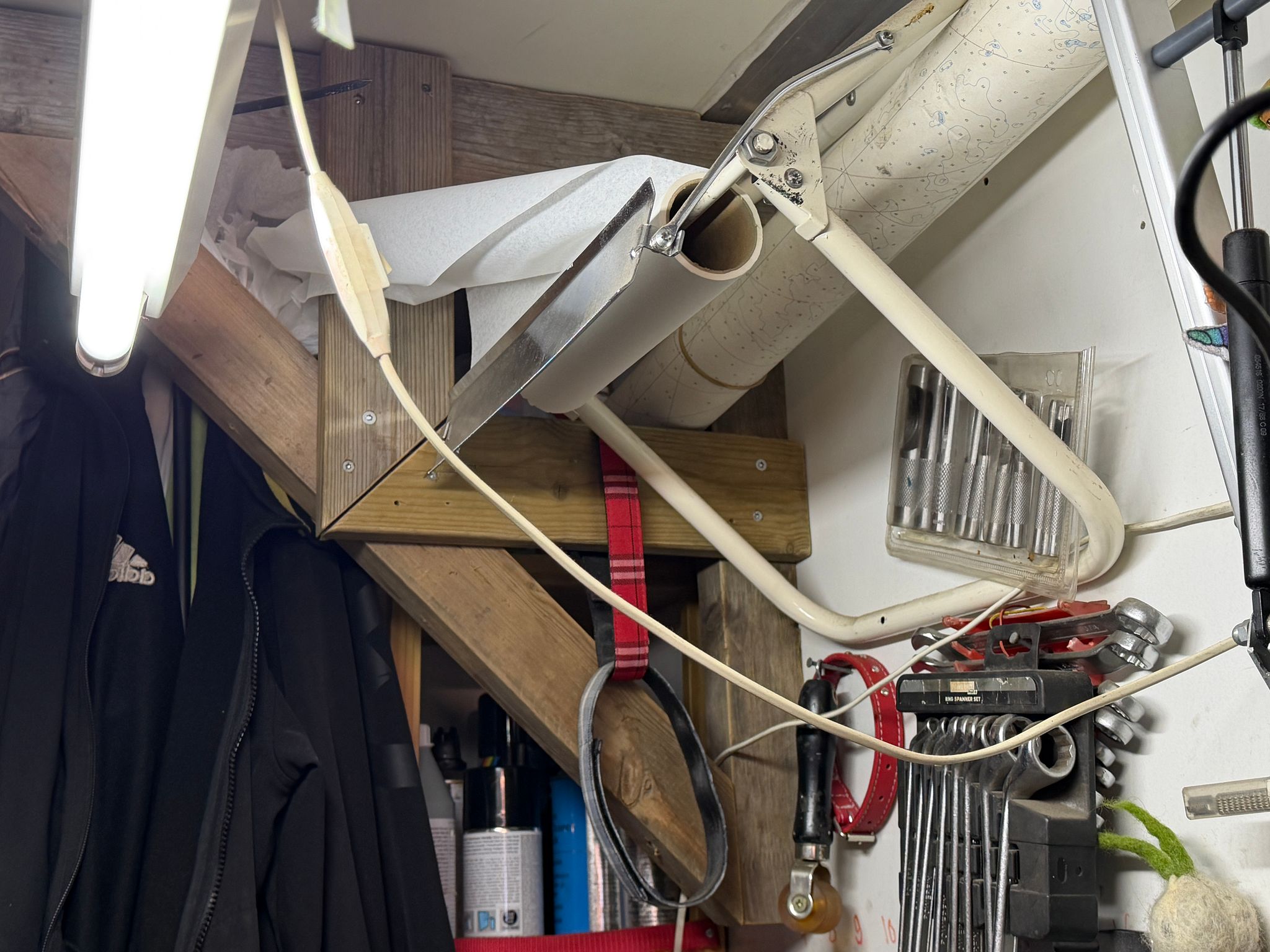 Image 24/44