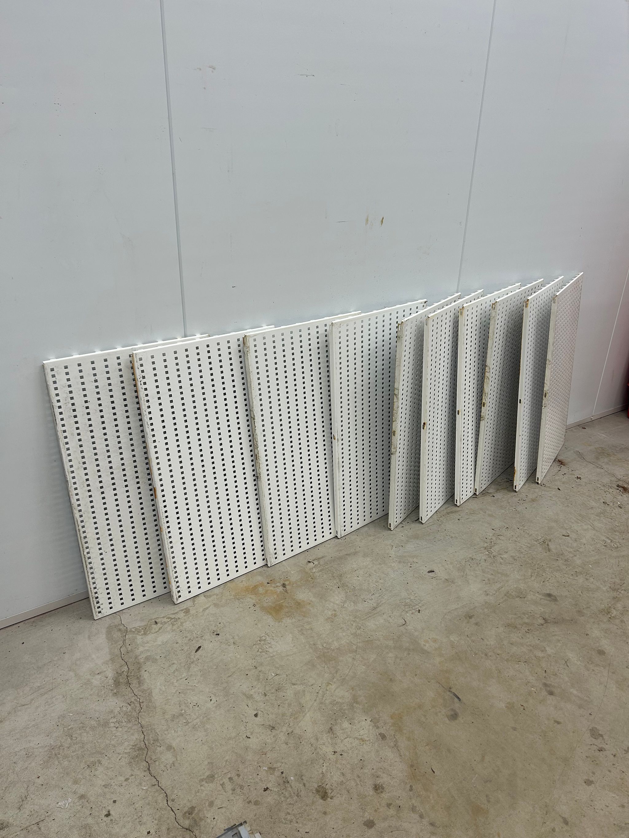 Image 3/4