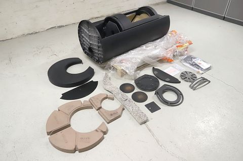 Image 1/30