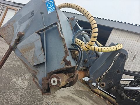 Image 3/7