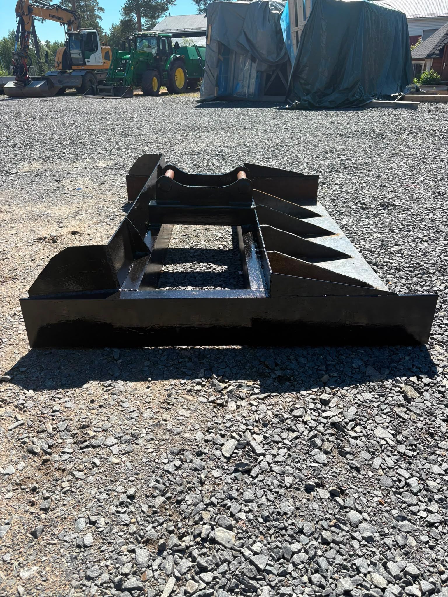 Image 6/8