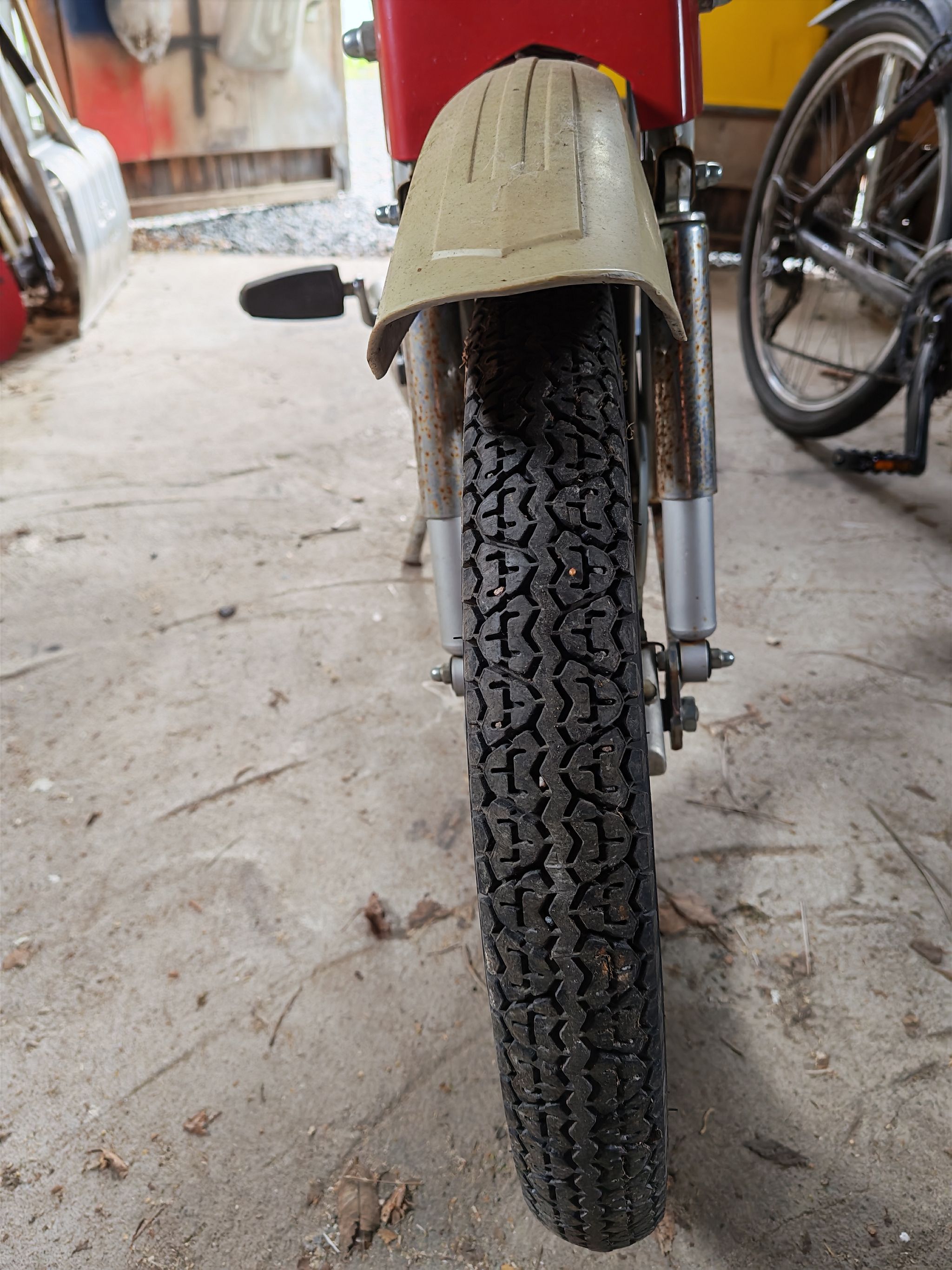 Image 8/8