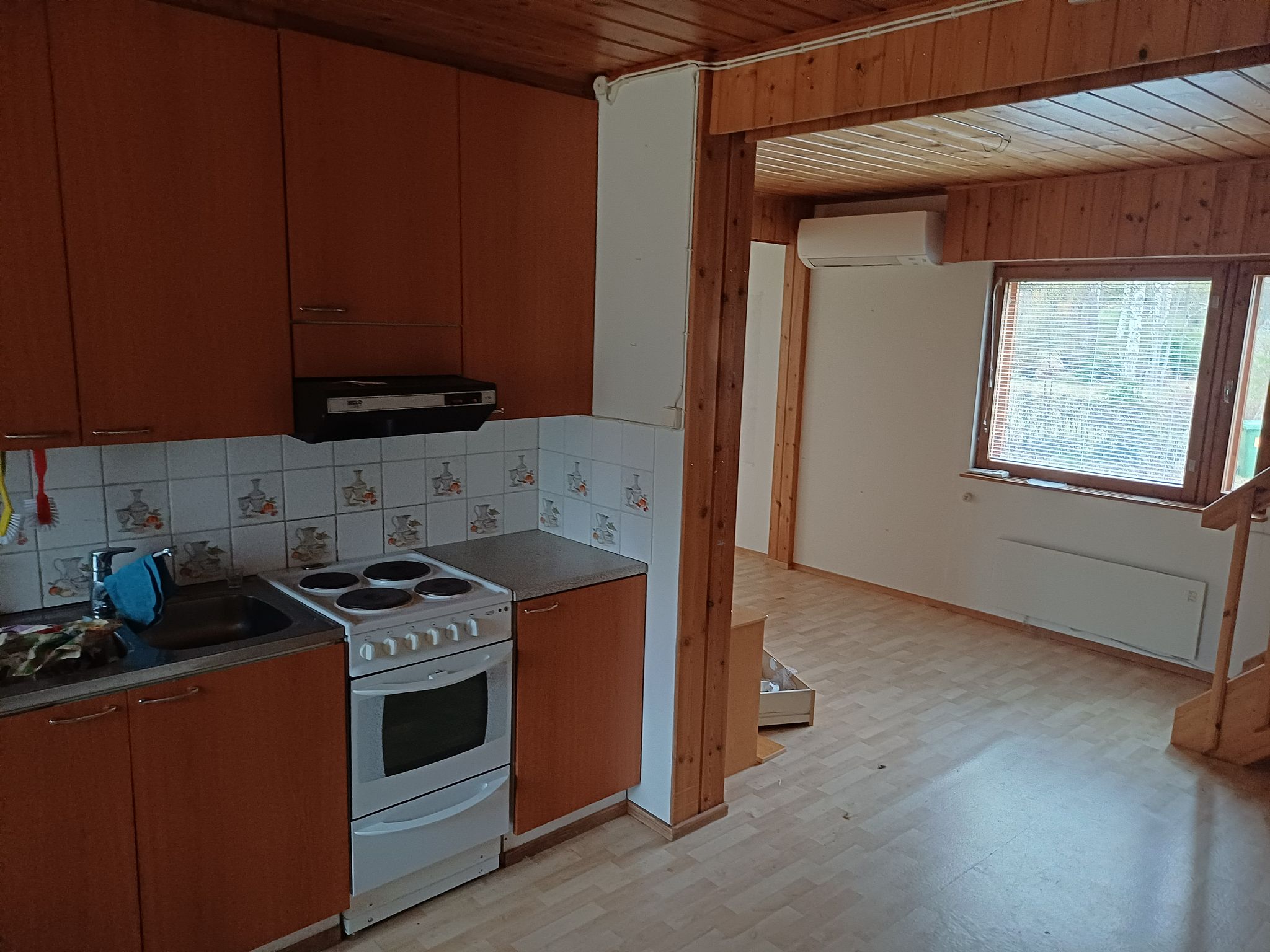Image 19/45