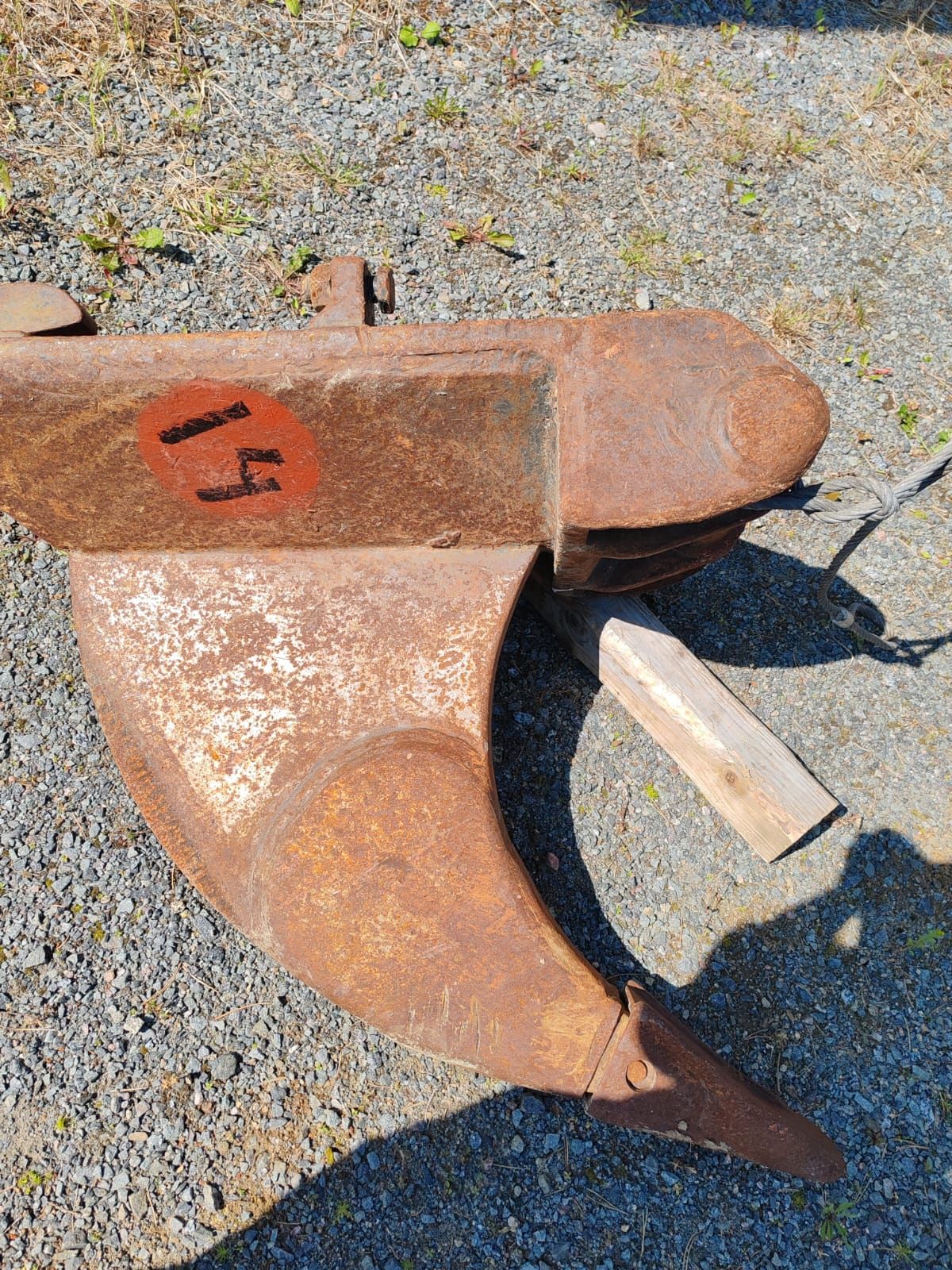 Image 7/11