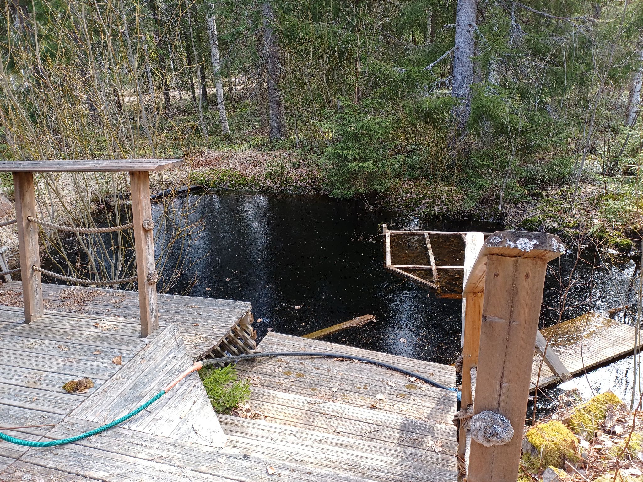 Image 19/49