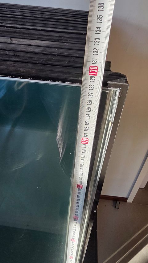 Image 6/7