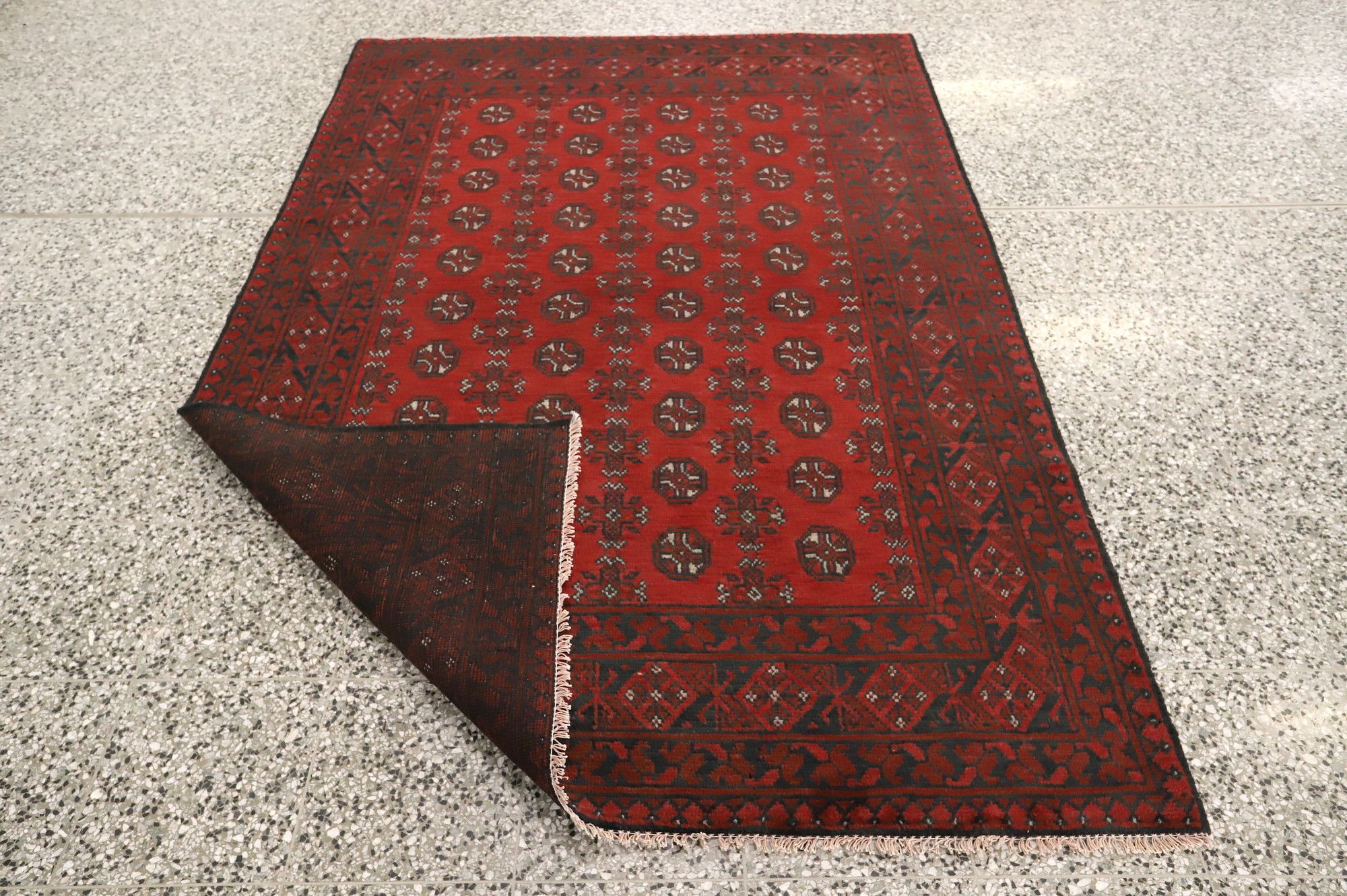 Image 1/15