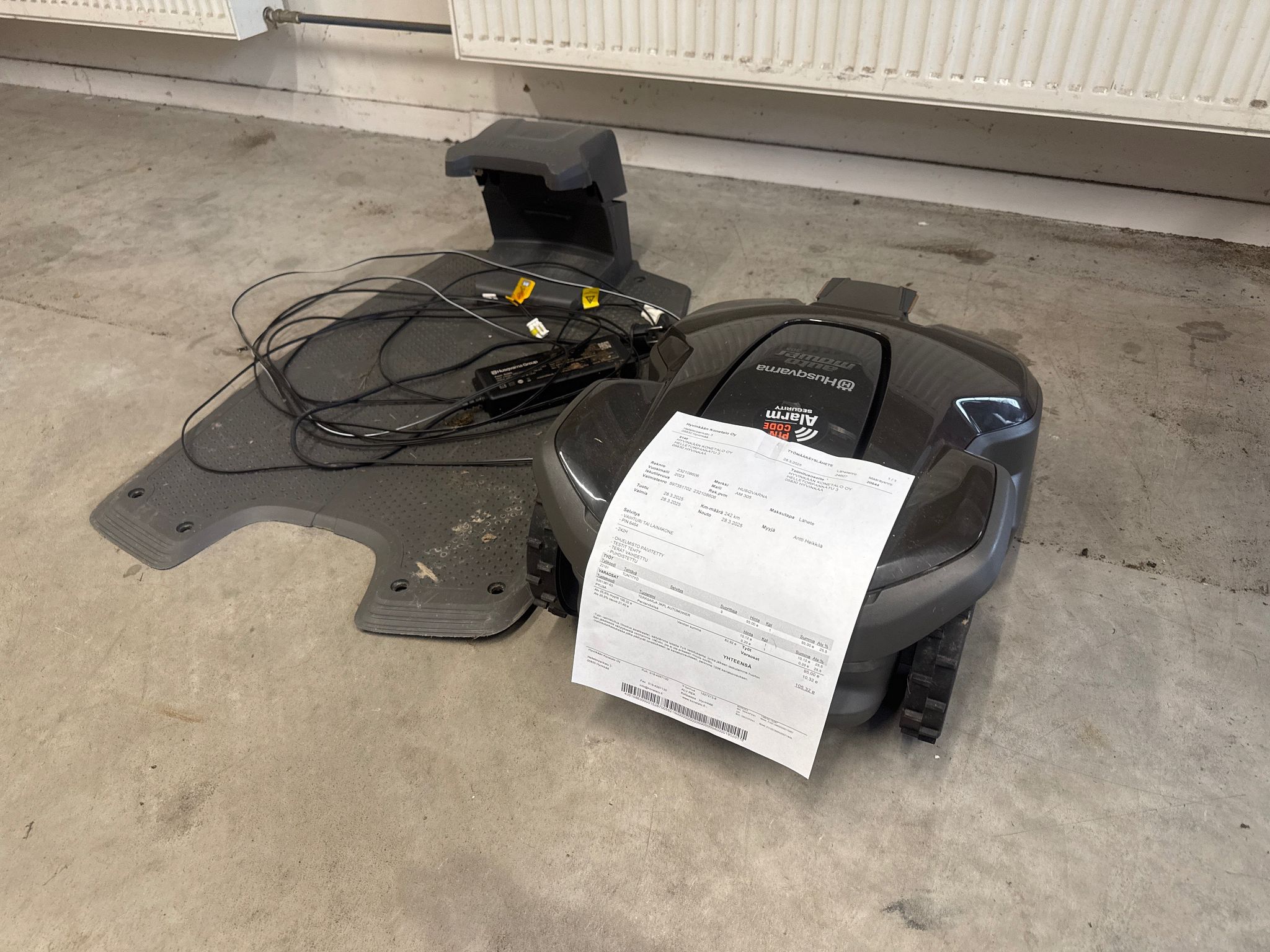 Image 8/10