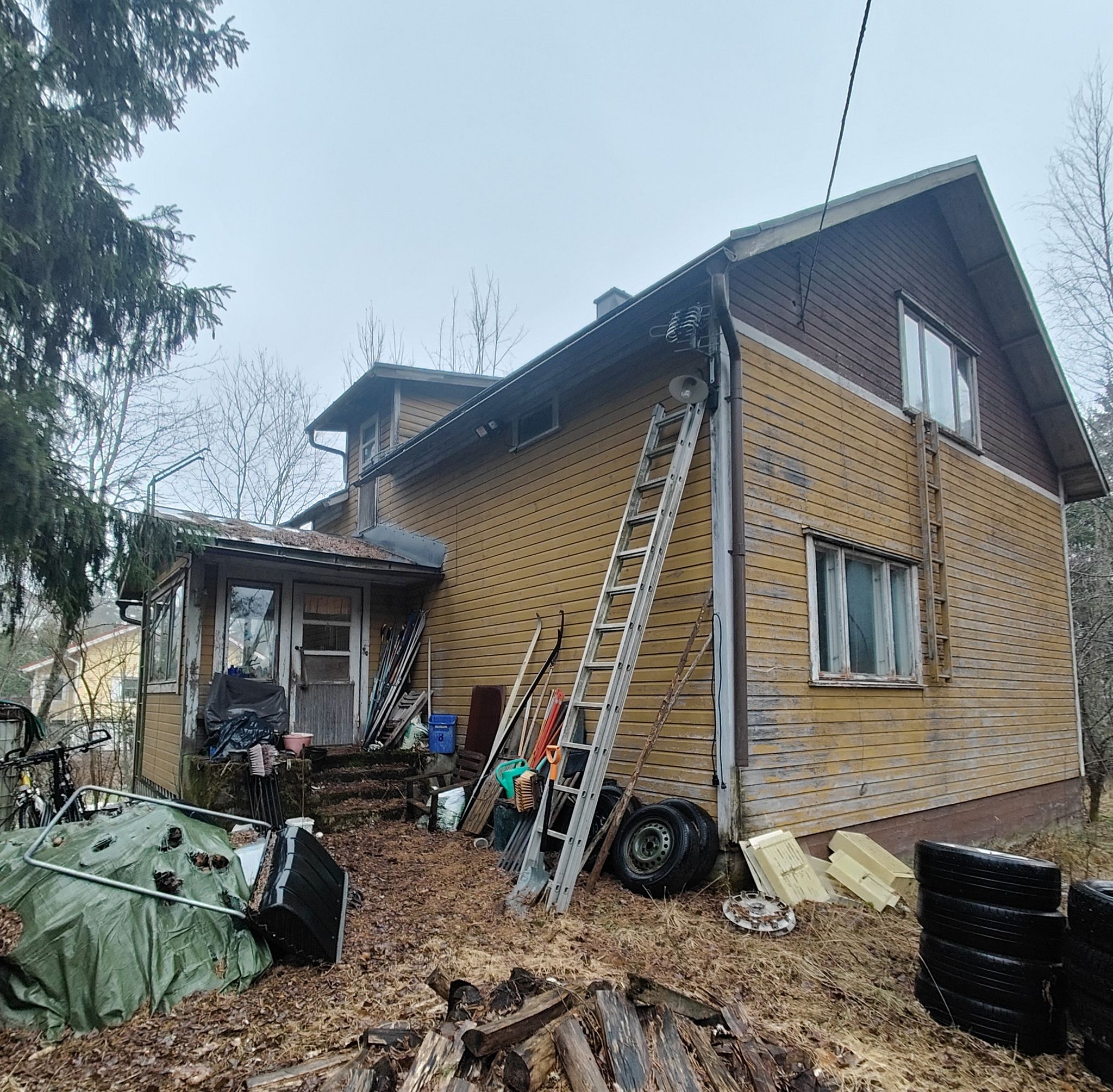 Image 1/17