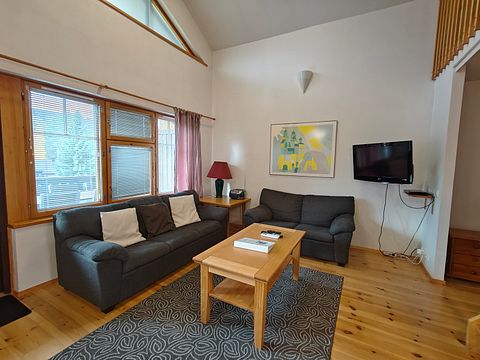 Image 5/12