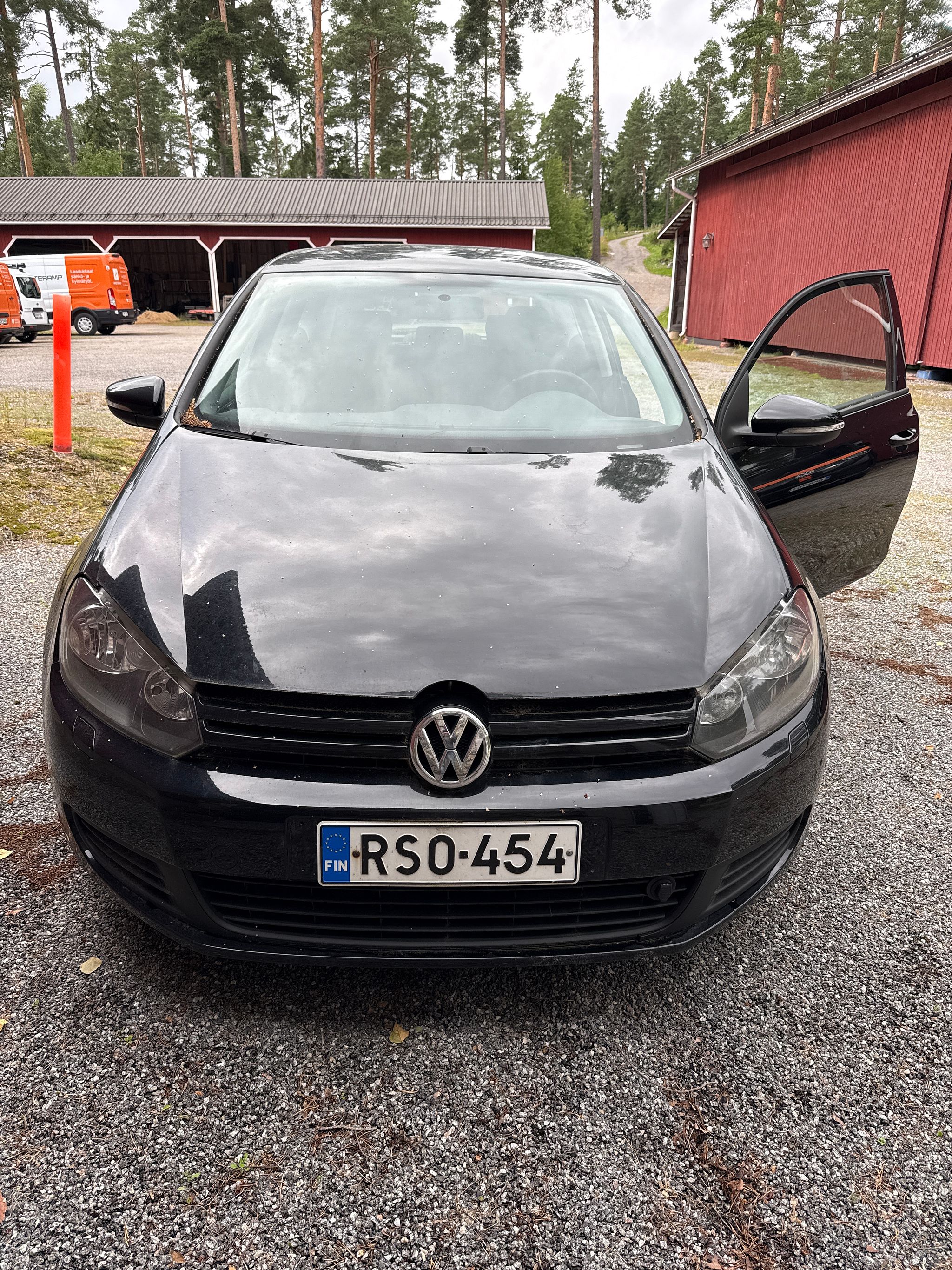 Image 1/12