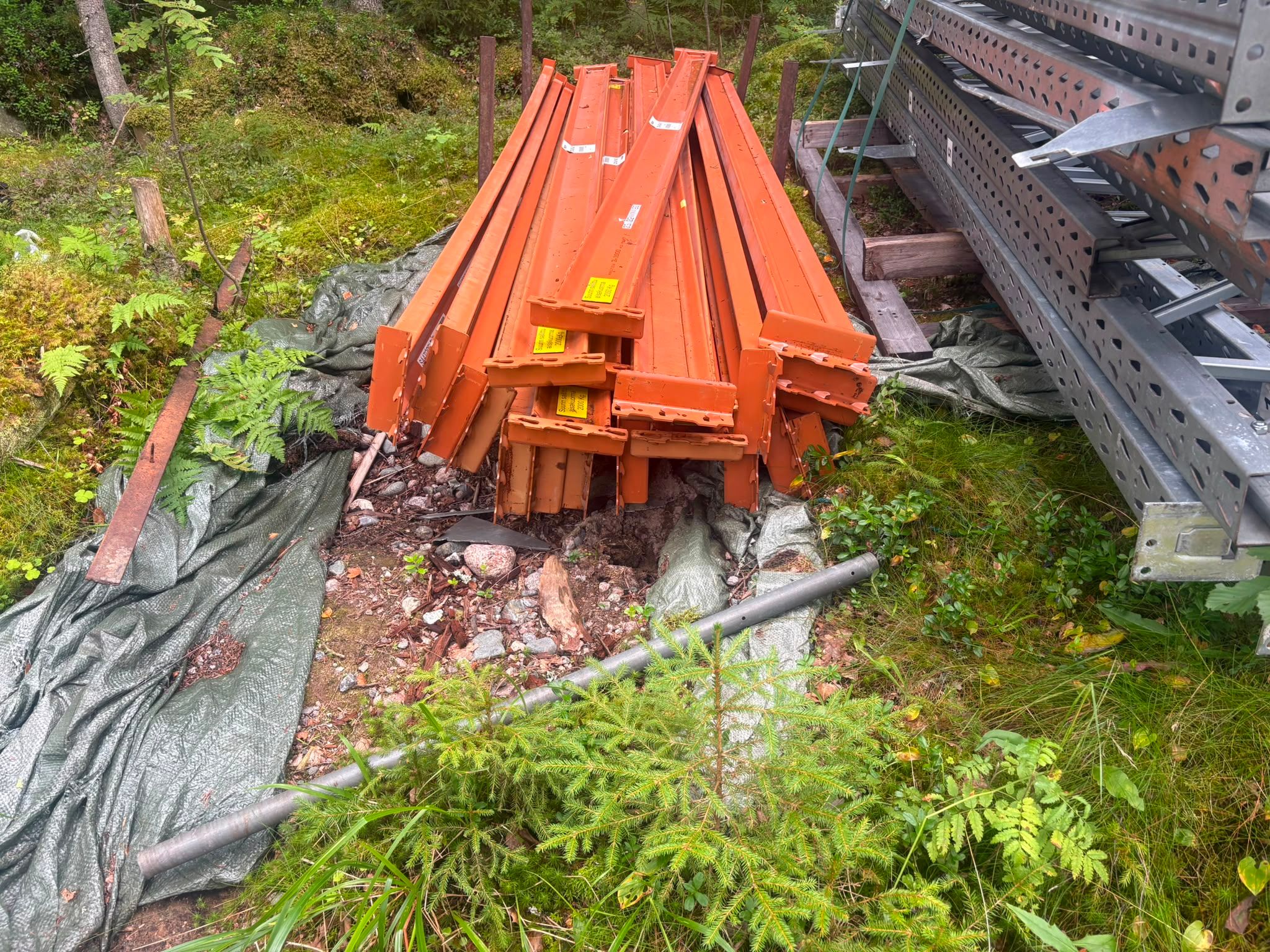 Image 3/3