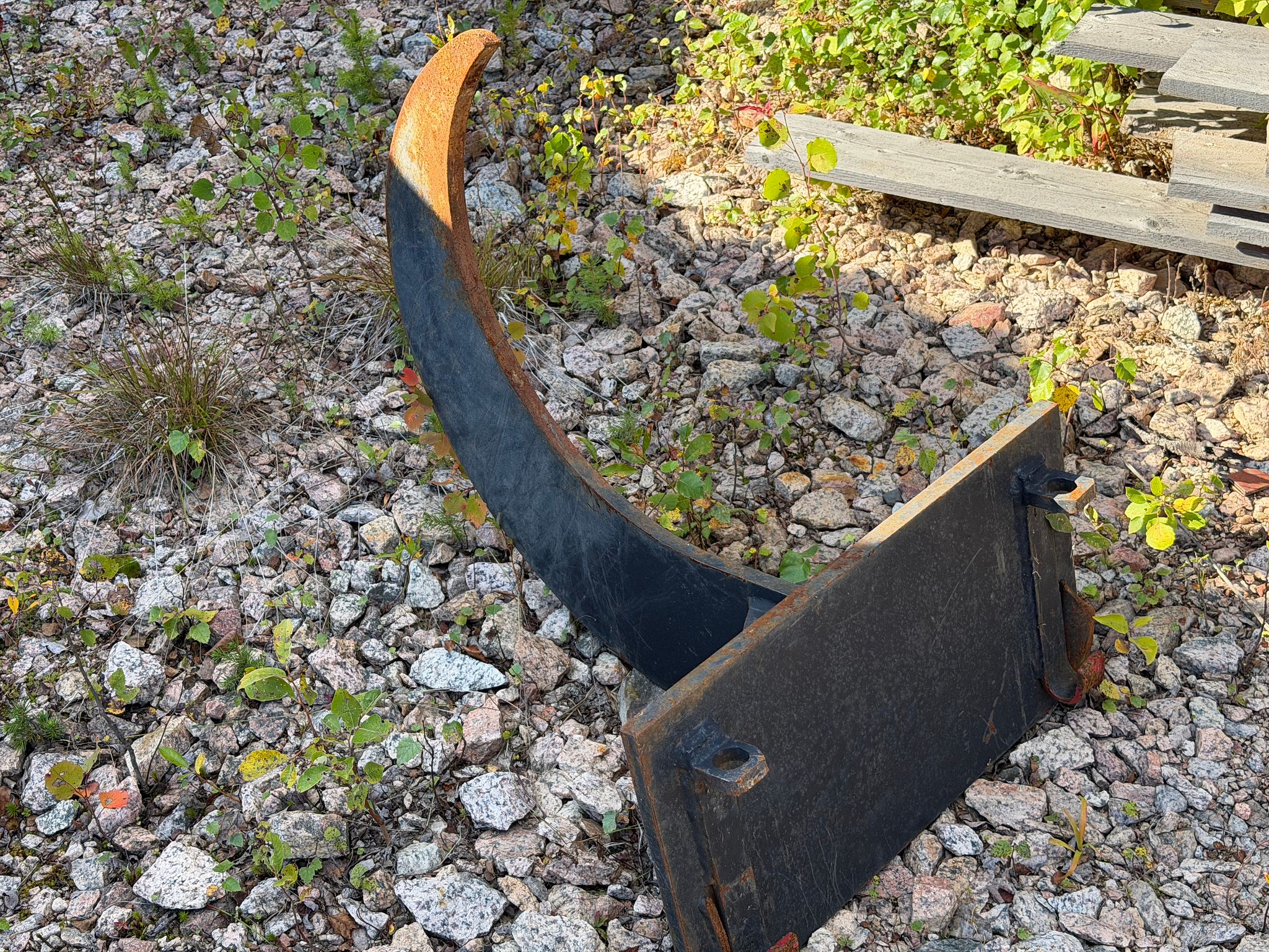 Image 17/28