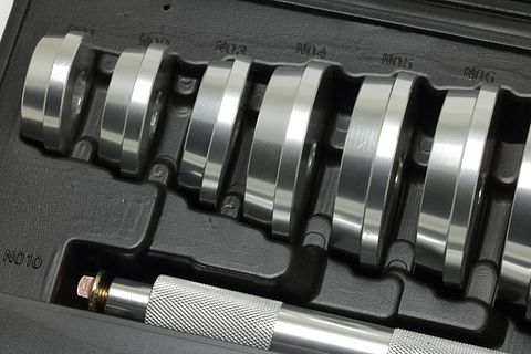 Image 3/4