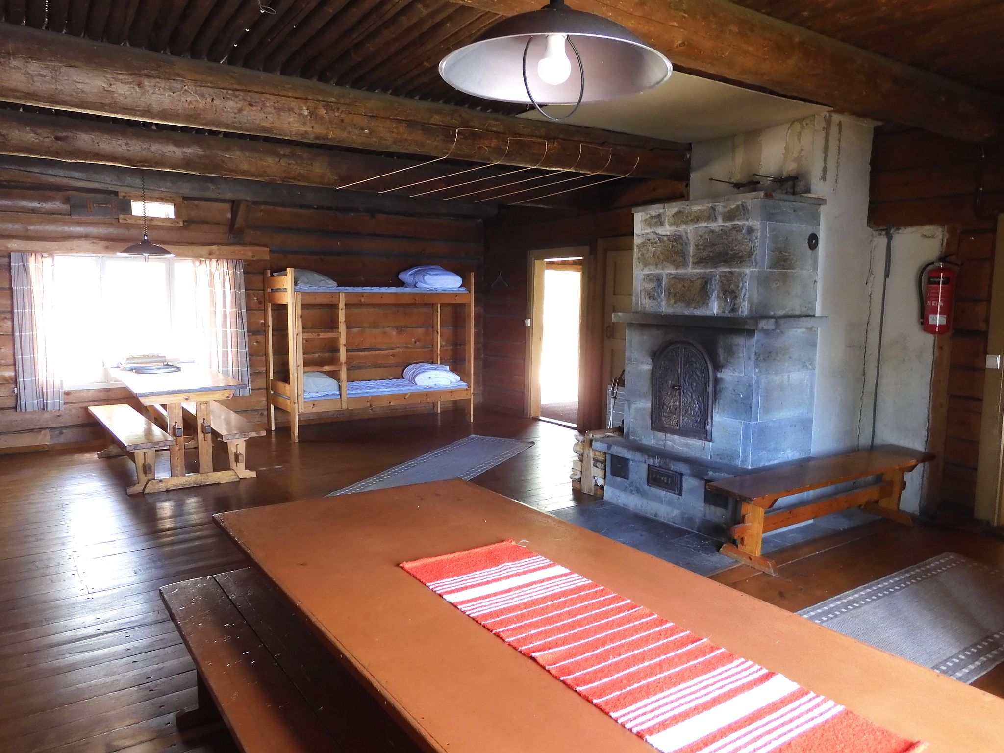 Image 7/23