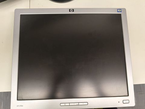 Image 11/15