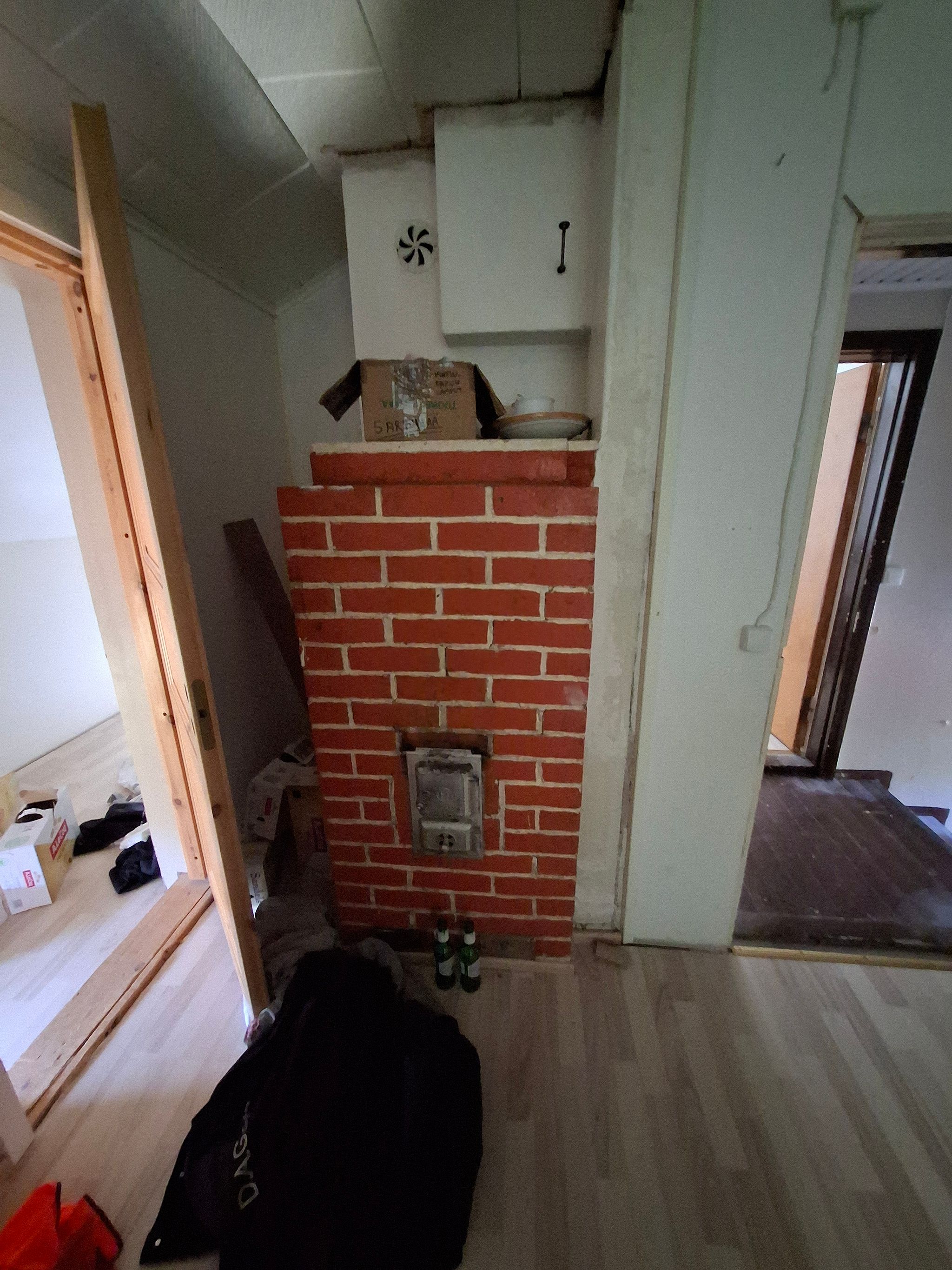 Image 8/14