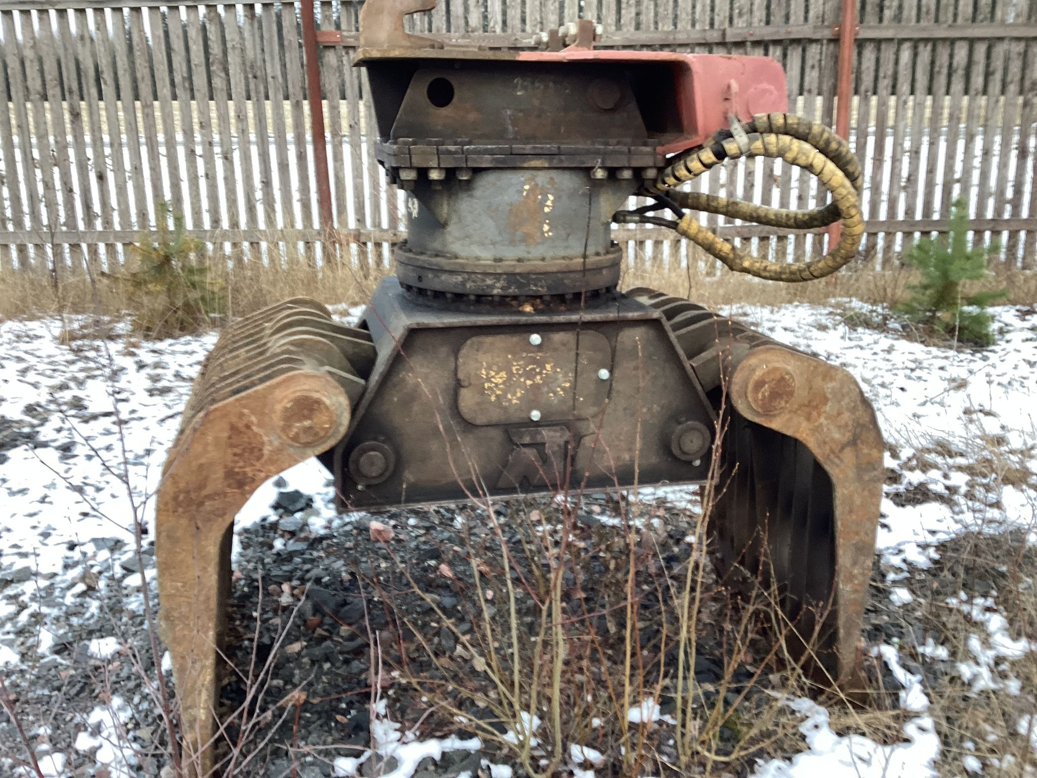 Image 1/4