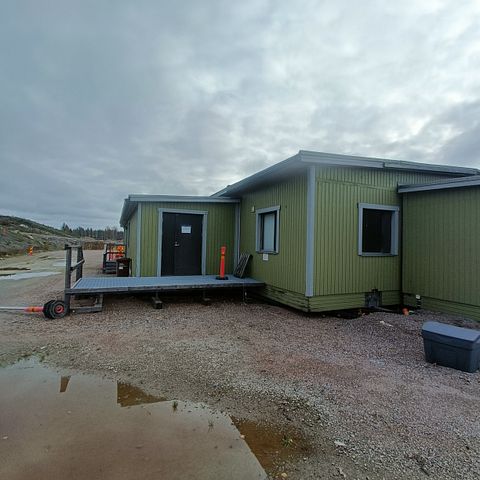 Image 4/87