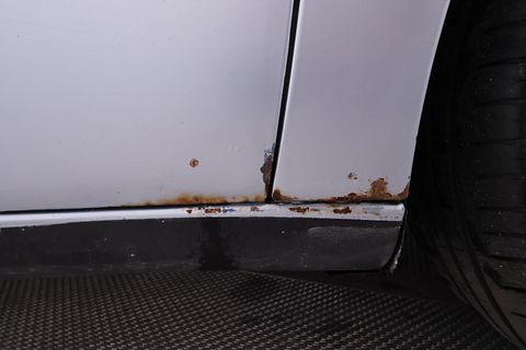 Image 18/42