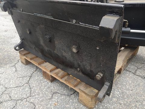 Image 3/6