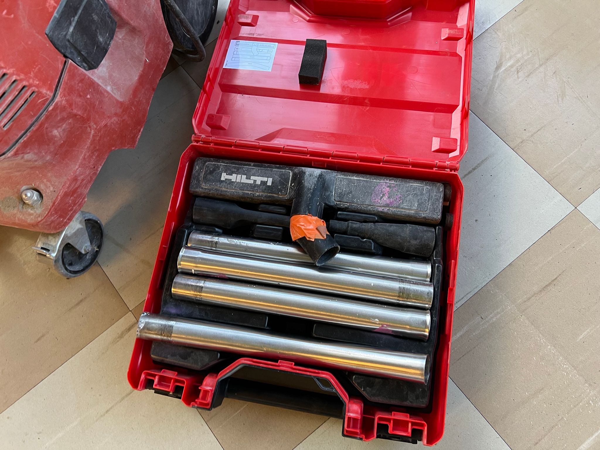 Image 2/10