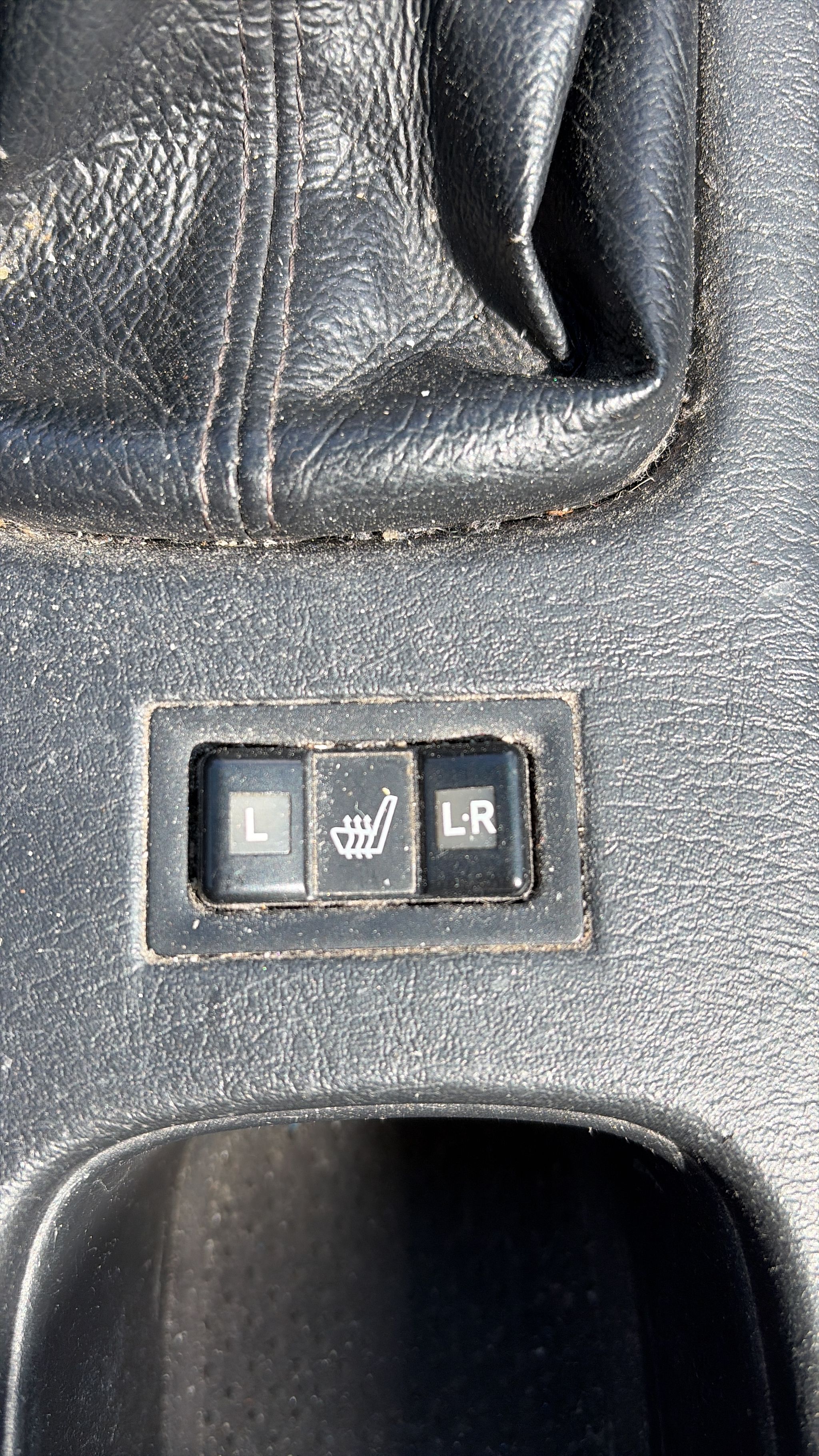 Image 14/30