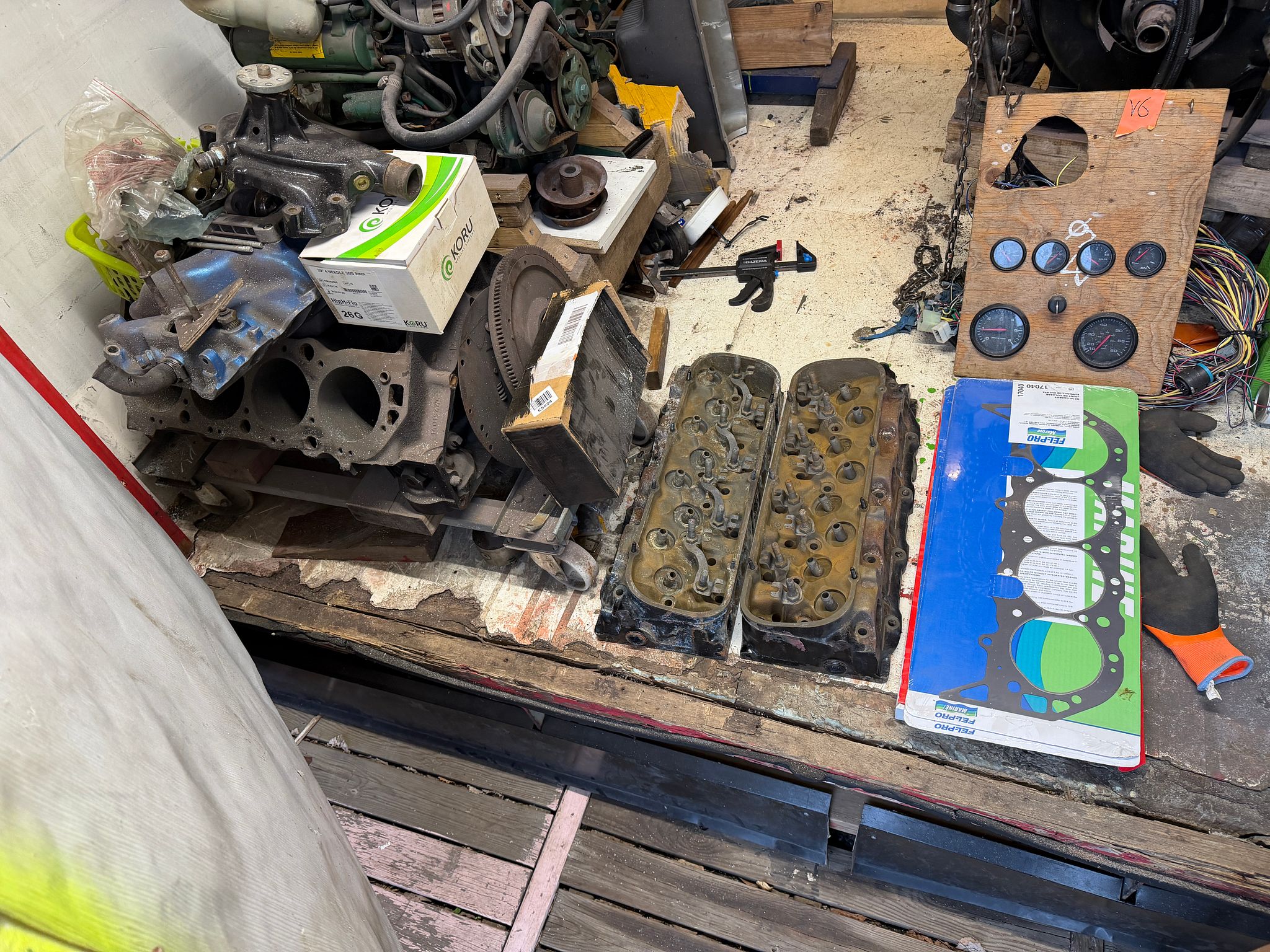 Image 1/23