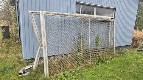 Image 1/3