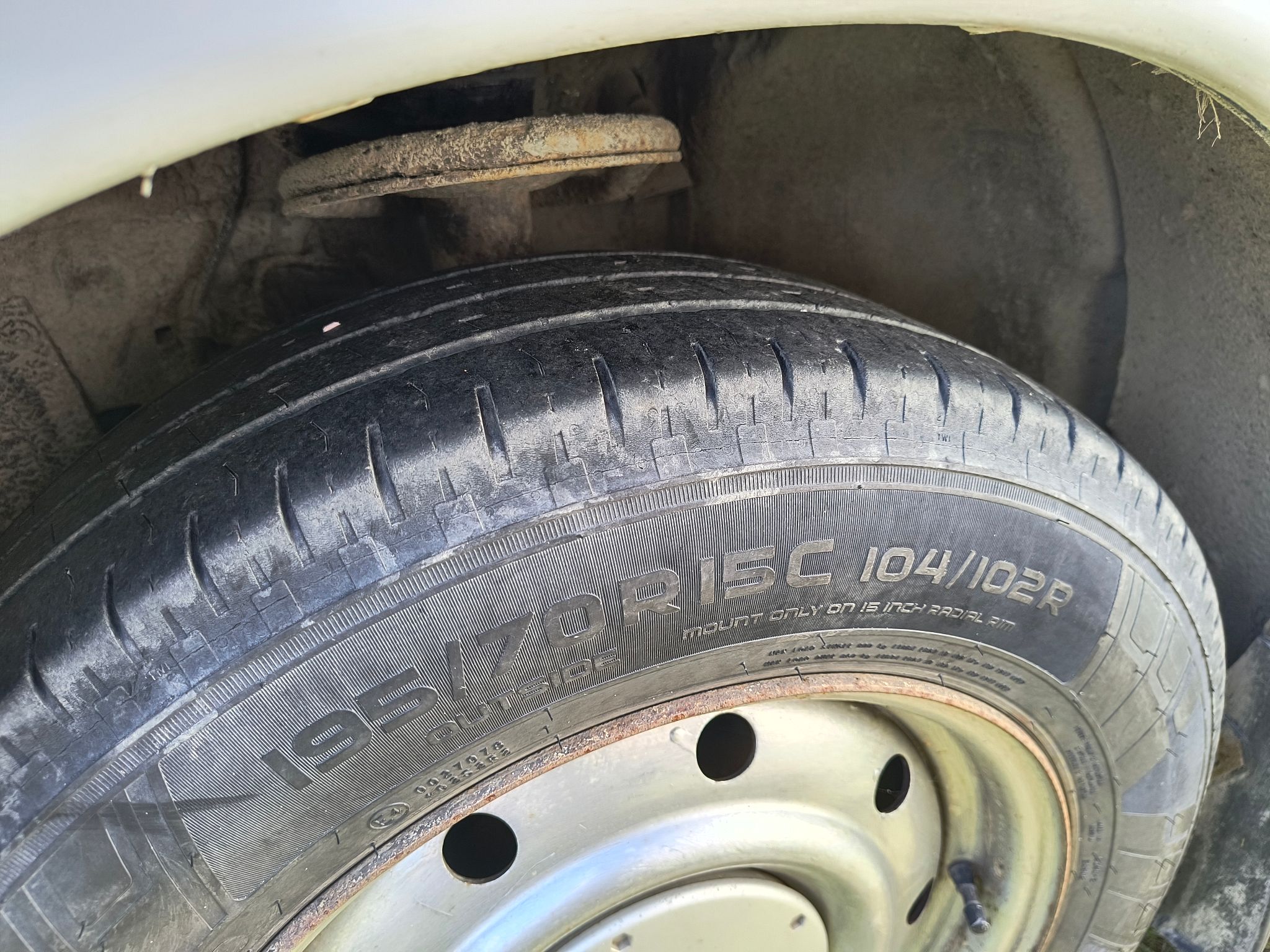 Image 10/15