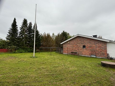 Image 6/56