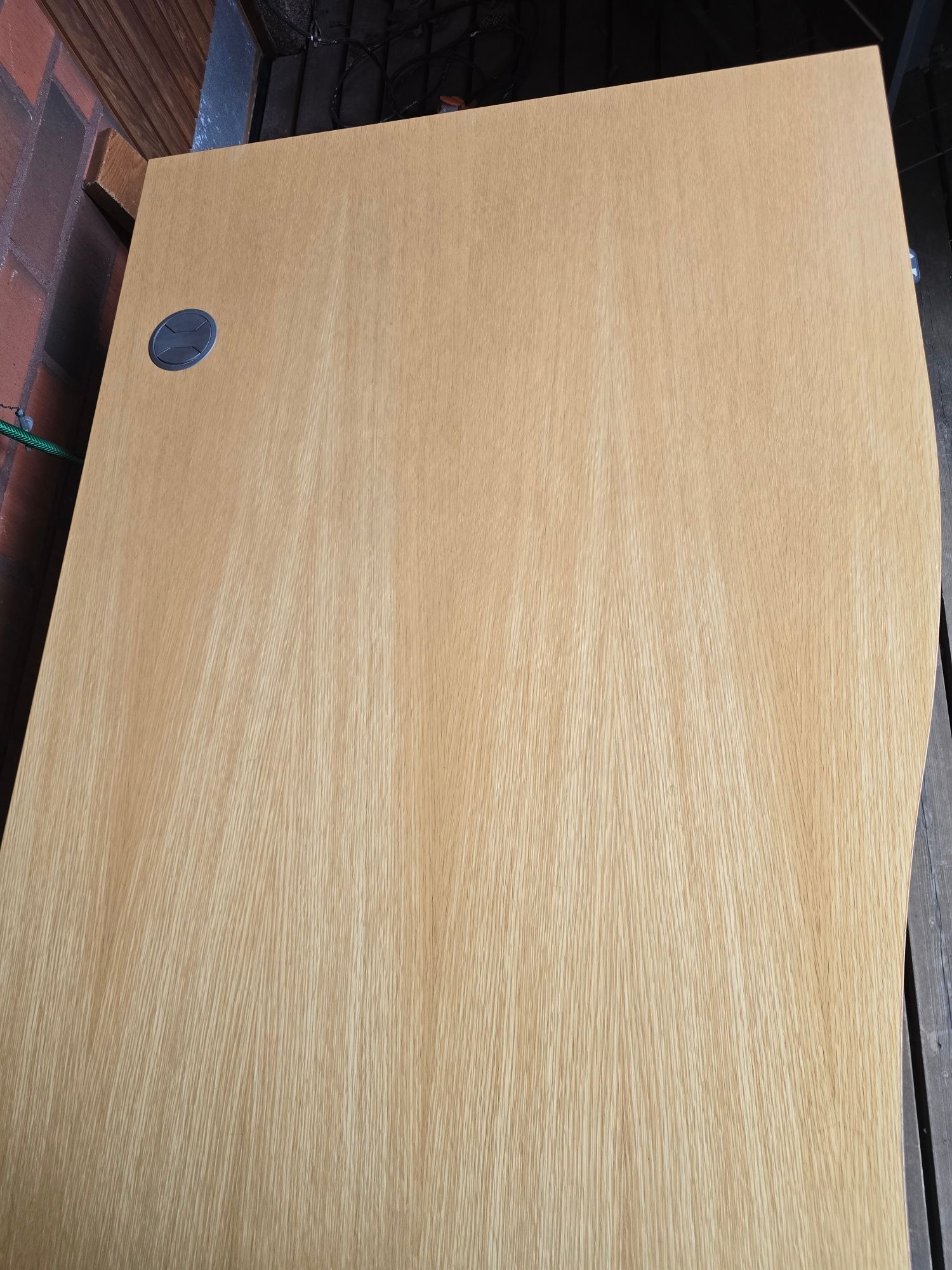 Image 4/10