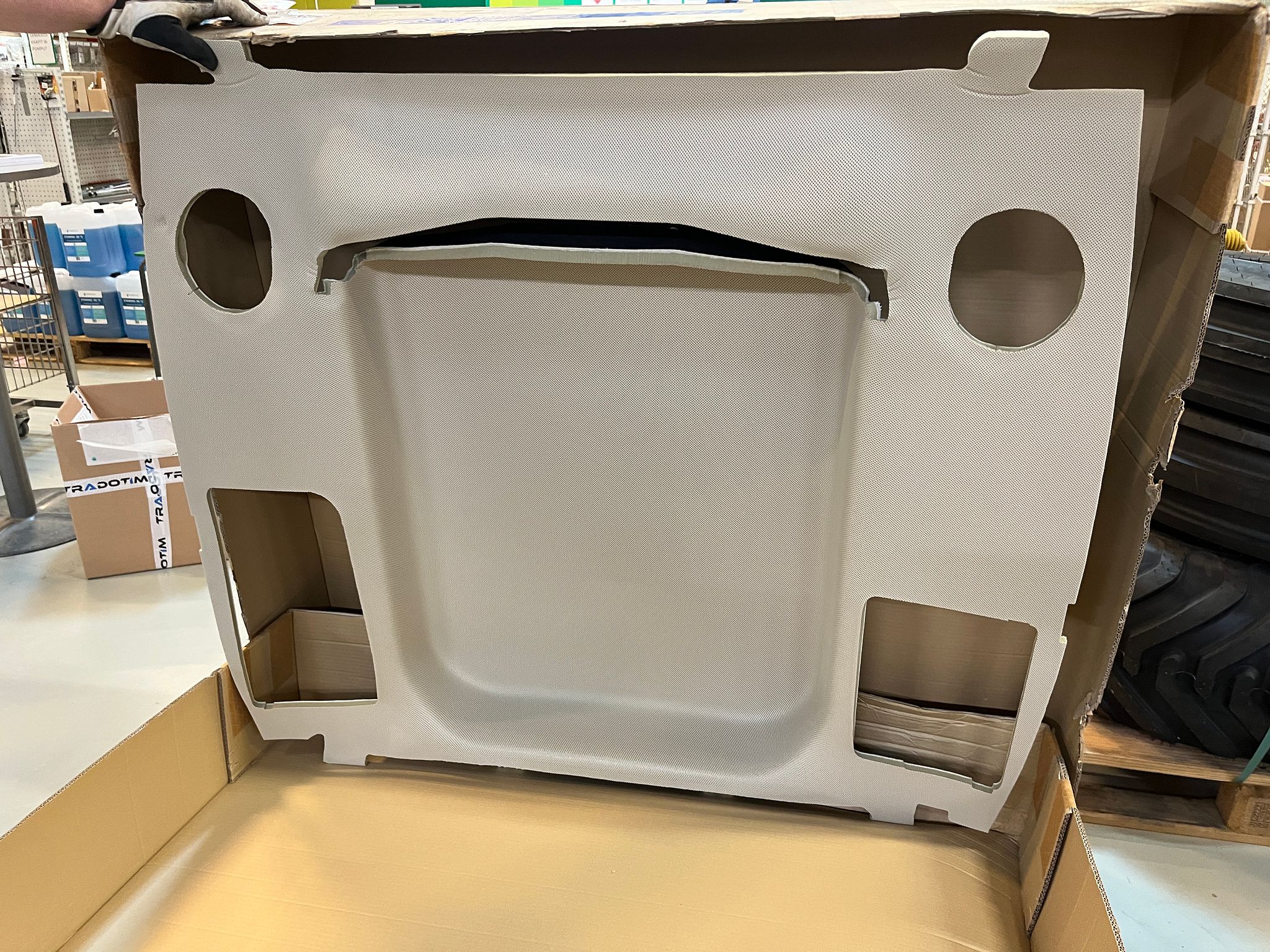 Image 1/4