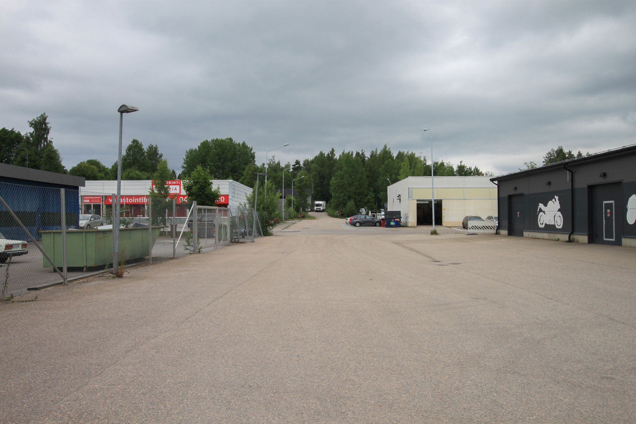 Image 14/19