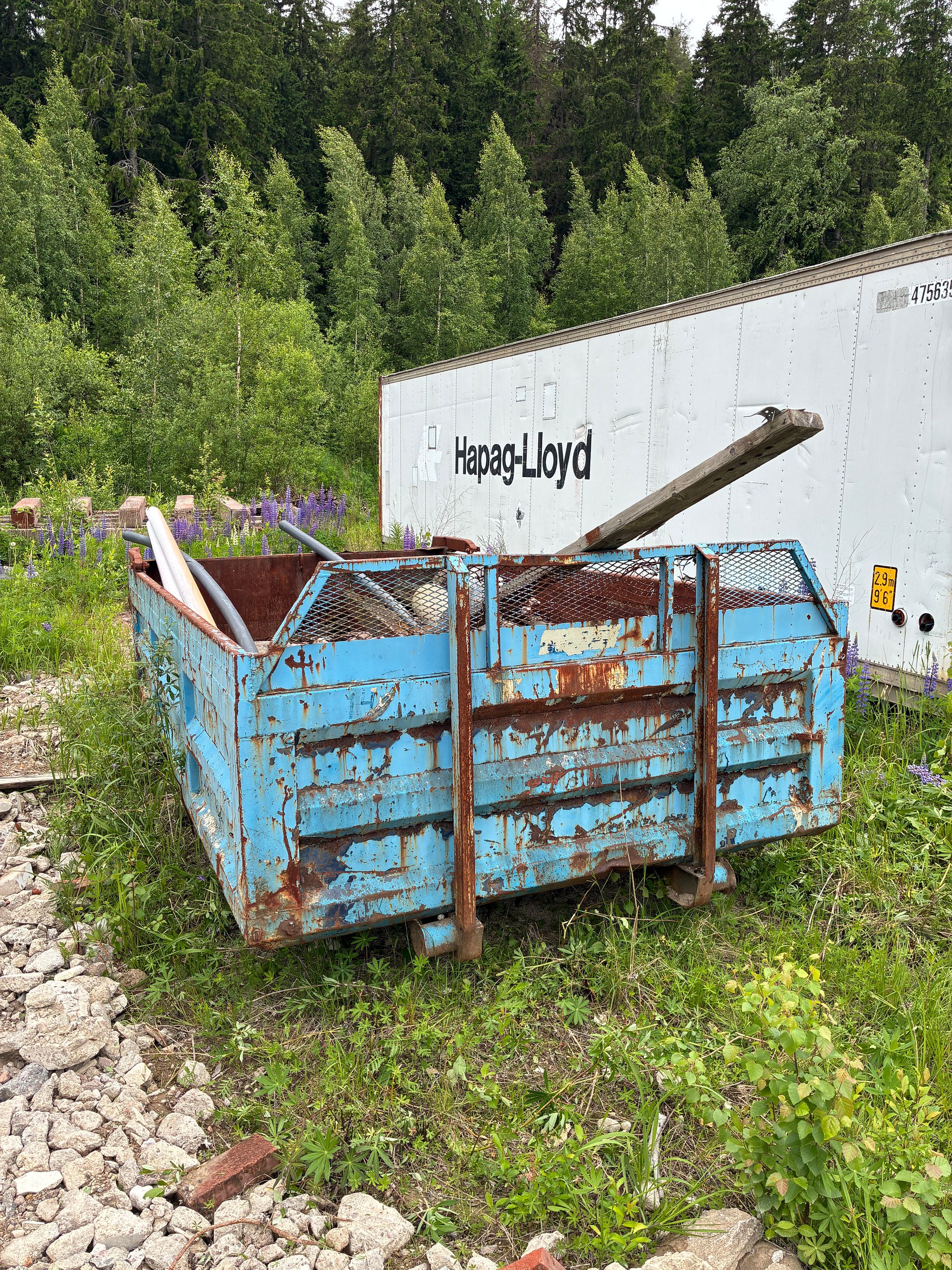 Image 1/6