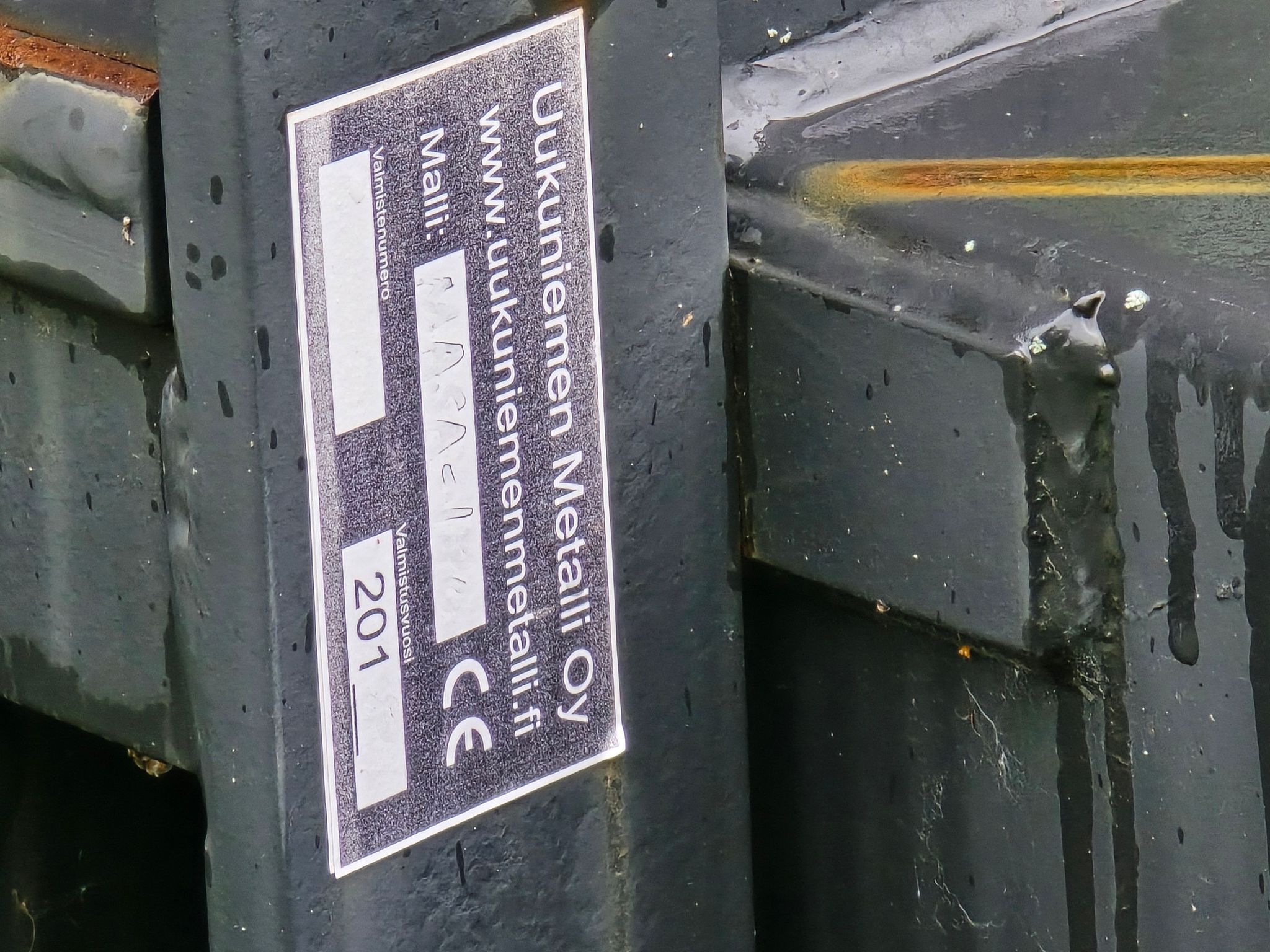 Image 2/4