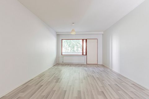 Image 9/23